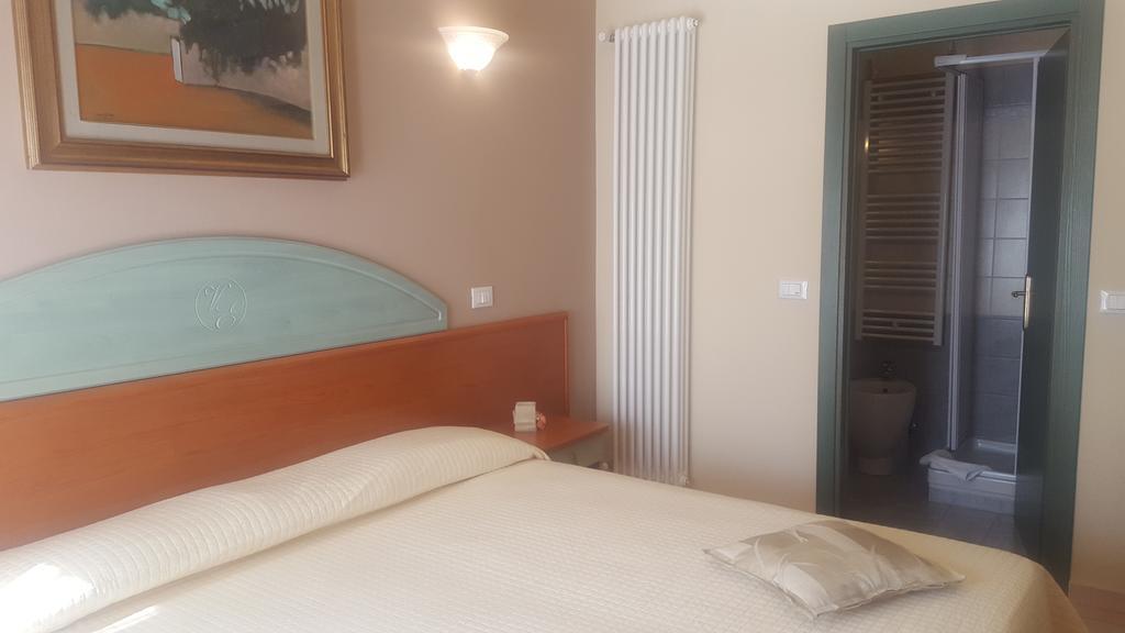 Villa Elisa Gambettola Eksteriør billede